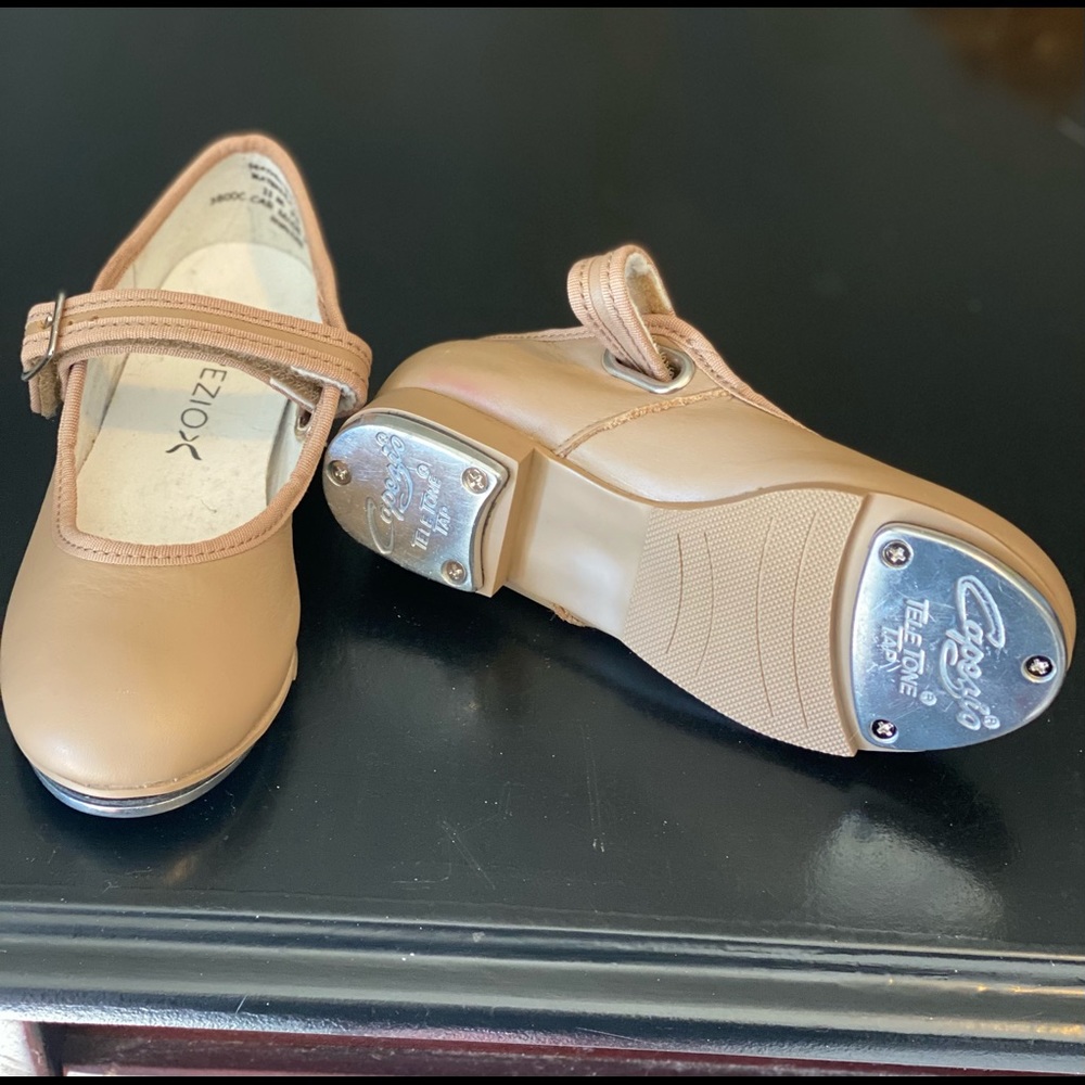 Capezio Tan Girls Tap Shoes